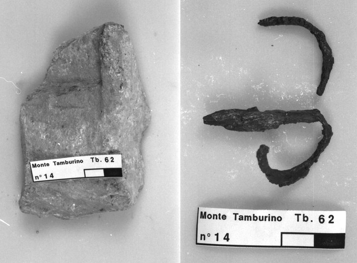 cimasa di candelabro in ferro prima del restauro